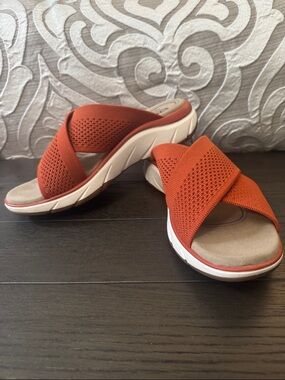 Bionica Knit Slip-On Shoe in Rust